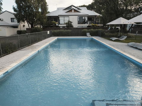 FortyOne - Oceanside Retreat Busselton - Palm Beach Accommodation 15