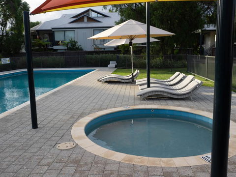 FortyOne - Oceanside Retreat Busselton - Palm Beach Accommodation 38