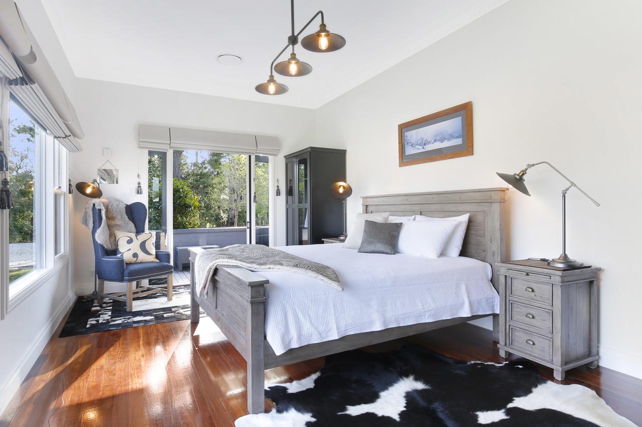 Barrengarry NSW Palm Beach Accommodation