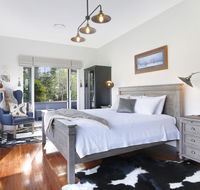 Romanz in the valley Luxury BB - Palm Beach Accommodation