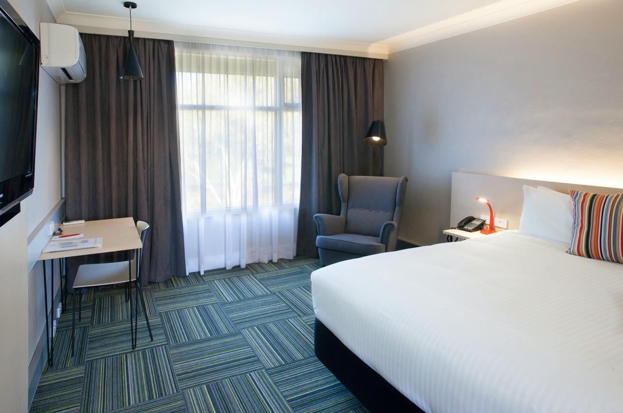 Taminda NSW Palm Beach Accommodation
