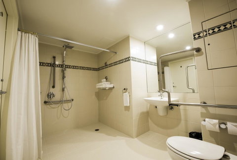 Rydges World Square - Palm Beach Accommodation 18