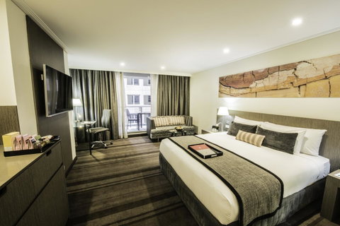 Rydges World Square - Palm Beach Accommodation 5