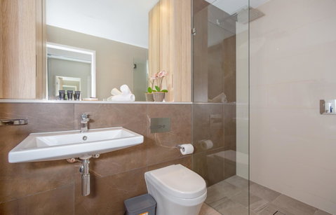 DD Apartments On Day - Palm Beach Accommodation 22