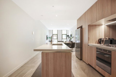 DD Apartments On Day - Palm Beach Accommodation 13