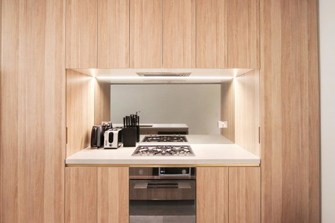DD Apartments On Day - Palm Beach Accommodation 2