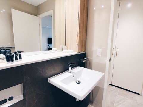 DD Apartments On Day - Palm Beach Accommodation 38
