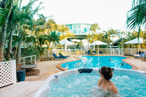 The Lord Byron - Palm Beach Accommodation 22