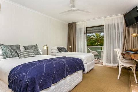 The Lord Byron - Palm Beach Accommodation 8