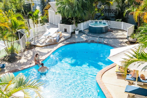The Lord Byron - Palm Beach Accommodation 21