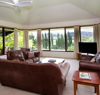 Stay in Mudgee - Palm Beach Accommodation