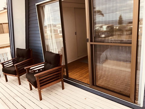 Little Blue Beach House - Palm Beach Accommodation 3