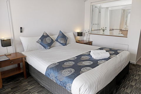 Banjo Paterson Inn - Palm Beach Accommodation 23