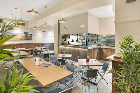 Banjo Paterson Inn - Palm Beach Accommodation 4