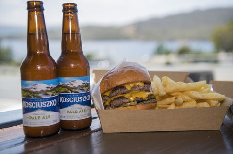 Banjo Paterson Inn - Palm Beach Accommodation 37