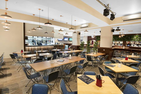 Banjo Paterson Inn - Palm Beach Accommodation 5