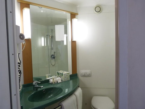 Ibis Thornleigh - Palm Beach Accommodation 4