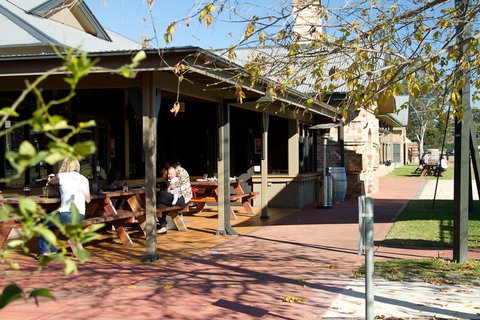 Potters Apartments - Palm Beach Accommodation 3