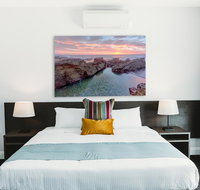 Coniston Hotel Wollongong - Palm Beach Accommodation