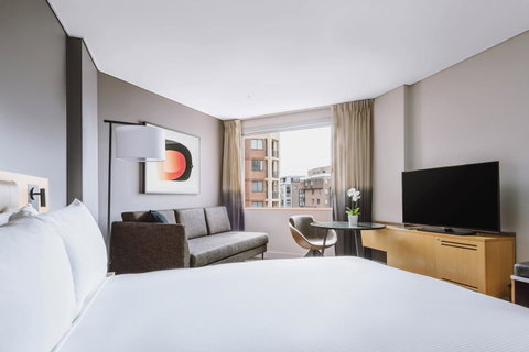 Novotel Sydney Darling Harbour - Palm Beach Accommodation 19