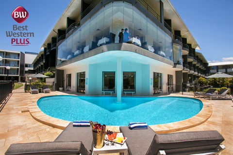 BEST WESTERN PLUS Apollo Hotel Newcastle - Palm Beach Accommodation 0
