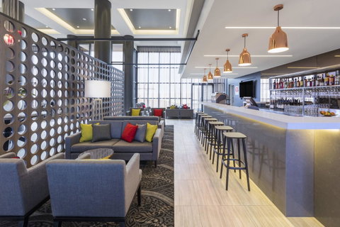 Travelodge Hotel Sydney Airport - Palm Beach Accommodation 11