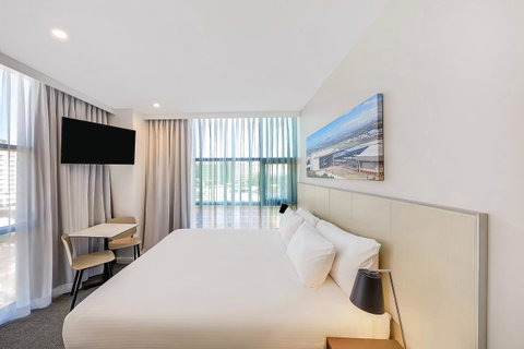 Travelodge Hotel Sydney Airport - Palm Beach Accommodation 4