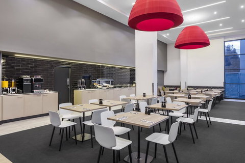 Travelodge Hotel Sydney Airport - Palm Beach Accommodation 28