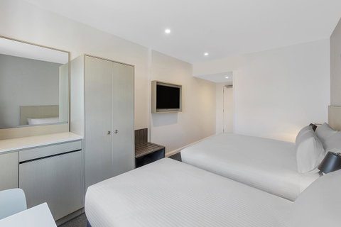 Travelodge Hotel Sydney Airport - Palm Beach Accommodation 18