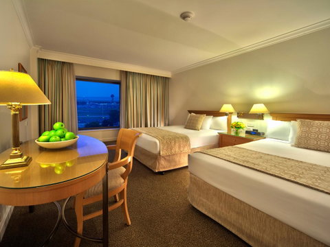 Stamford Plaza Sydney Airport Hotel & Conference Centre - Palm Beach Accommodation 20
