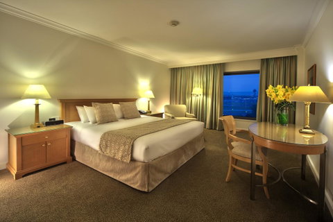 Stamford Plaza Sydney Airport Hotel & Conference Centre - Palm Beach Accommodation 19