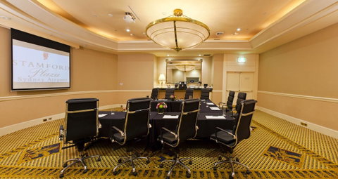 Stamford Plaza Sydney Airport Hotel & Conference Centre - Palm Beach Accommodation 24