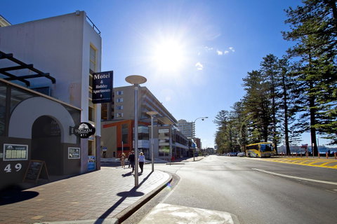 Manly Paradise Motel & Apartments - Palm Beach Accommodation 5