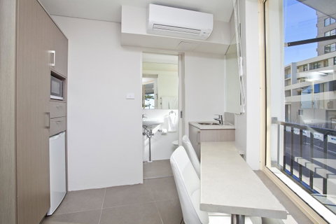 Manly Paradise Motel & Apartments - Palm Beach Accommodation 6