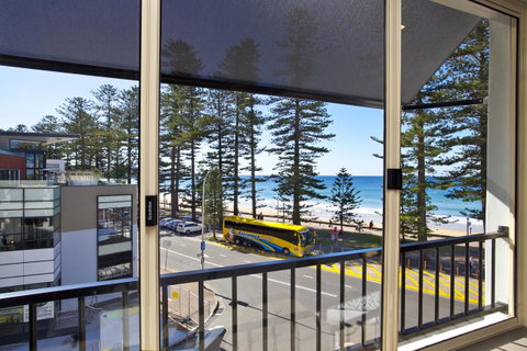 Manly Paradise Motel & Apartments - Palm Beach Accommodation 4