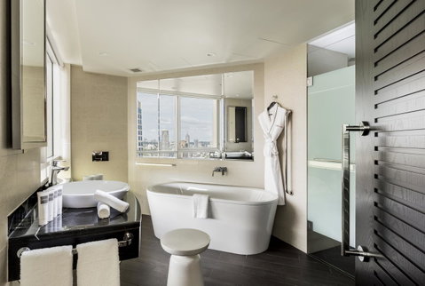 Swissotel Sydney - Palm Beach Accommodation 4