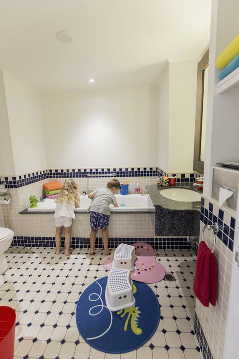 Swissotel Sydney - Palm Beach Accommodation 30