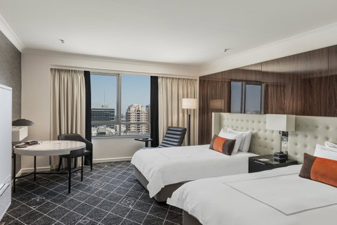 Swissotel Sydney - Palm Beach Accommodation 24