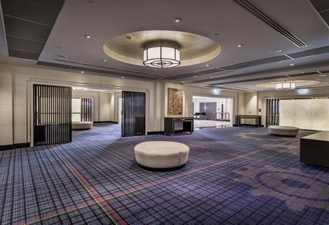 Swissotel Sydney - Palm Beach Accommodation 41