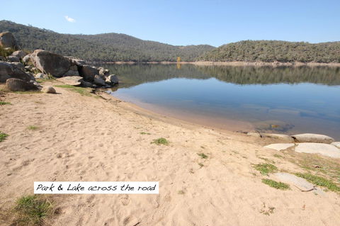 Full Circle Apartments - Palm Beach Accommodation 34