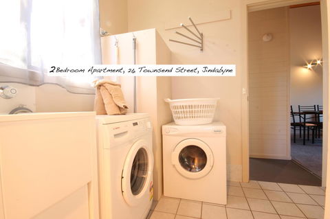 Full Circle Apartments - Palm Beach Accommodation 29