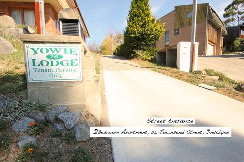 Full Circle Apartments - Palm Beach Accommodation 32