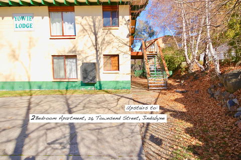 Full Circle Apartments - Palm Beach Accommodation 31