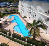 Boathouse Resort Water Front - Palm Beach Accommodation