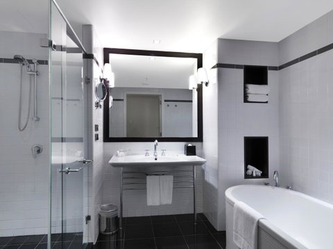 Amora Hotel Jamison Sydney - Palm Beach Accommodation 5