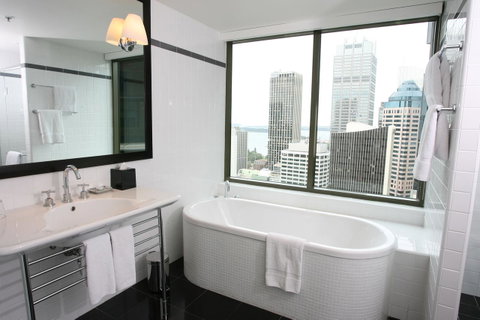 Amora Hotel Jamison Sydney - Palm Beach Accommodation 30