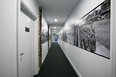 The Lucky Hotel - Palm Beach Accommodation 32