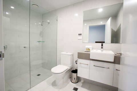 The Lucky Hotel - Palm Beach Accommodation 22