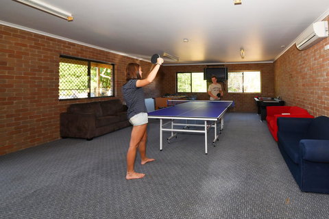 Corowa Bindaree Holiday Park - Palm Beach Accommodation 18