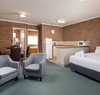 Corowa Bindaree Holiday Park - Palm Beach Accommodation